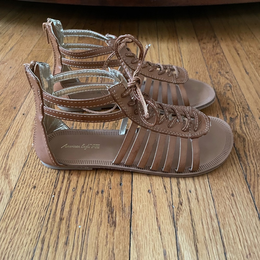 Girls brown American Eagle gladiator sandals - size 2 - brand new, never worn